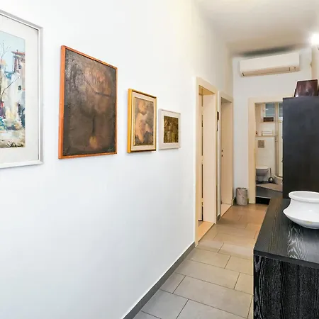 Urban Split- Free Parking Apartman Split